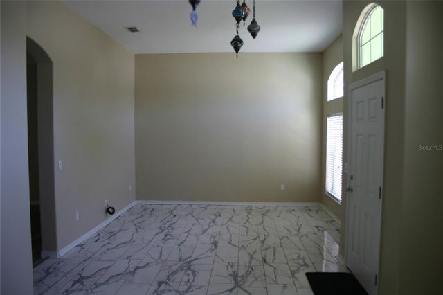 18 BURTON PLACE, Palm Coast, FL 32137