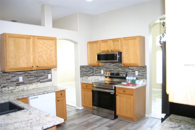 18 BURTON PLACE, Palm Coast, FL 32137