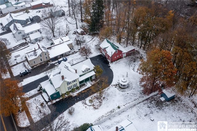 21 Chestnut Street, Westfield, NY 14787