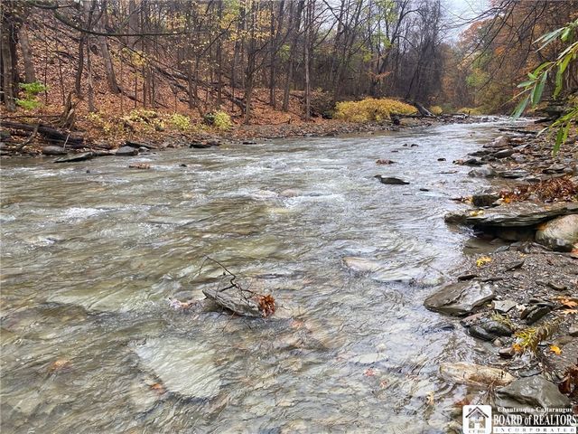 21 Chestnut Street, Westfield, NY 14787