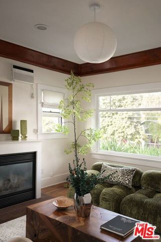1965 N Bronson Avenue, Los Angeles, CA 90068