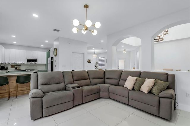156 SE 22nd Terrace, Homestead, FL 33033
