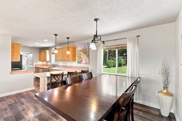 5284 S Wallbridge Rd, Deer Park, WA 99006