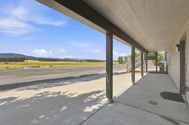 5284 S Wallbridge Rd, Deer Park, WA 99006