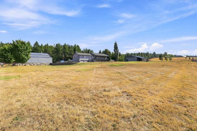 5284 S Wallbridge Rd, Deer Park, WA 99006