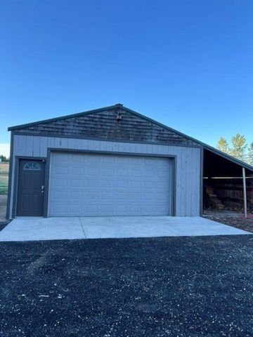 5284 S Wallbridge Rd, Deer Park, WA 99006