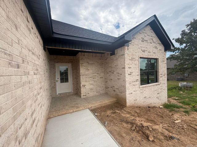 57 Summer Sky Drive, Greenbrier, AR 72058