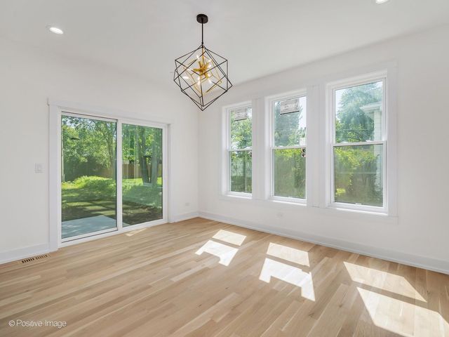 751 Sunnyside Road, Roselle, IL 60172