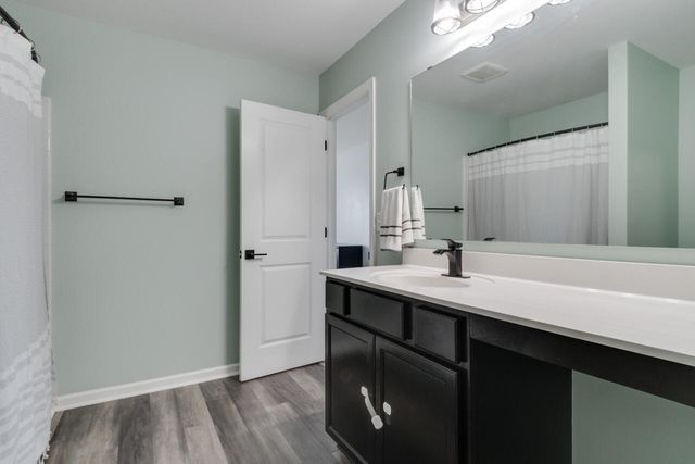 1209 Gardner Pond Lane, Vicksburg Vllg, MI 49097