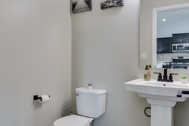 1209 Gardner Pond Lane, Vicksburg Vllg, MI 49097