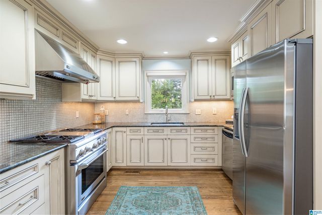3629 WESTBURY ROAD, Mountain Brook, AL 35223