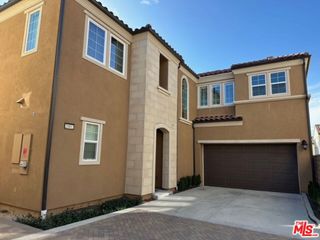 20812 W Bur Oak Circle, Porter Ranch, CA 91326
