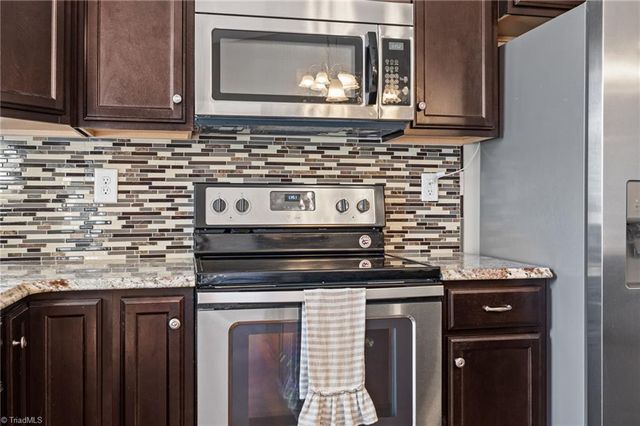 395 Twin Creeks Drive, Stokesdale, NC 27357