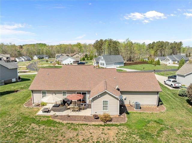 395 Twin Creeks Drive, Stokesdale, NC 27357