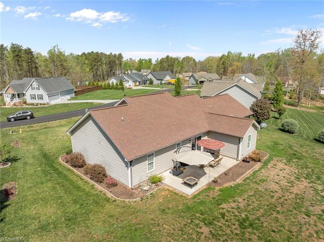 395 Twin Creeks Drive, Stokesdale, NC 27357