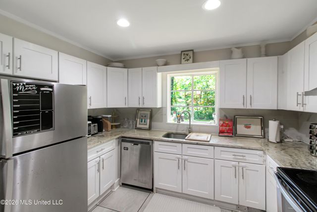 1849 Parkridge Drive, Jackson, MS 39211
