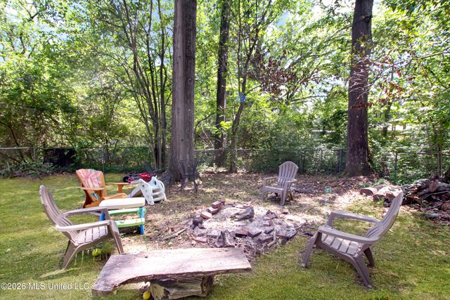 1849 Parkridge Drive, Jackson, MS 39211