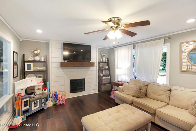 1849 Parkridge Drive, Jackson, MS 39211