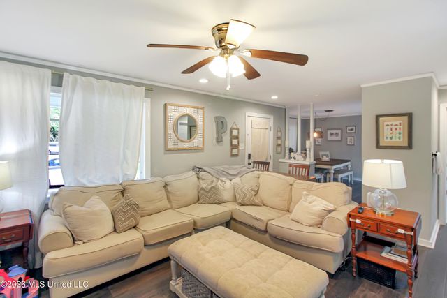 1849 Parkridge Drive, Jackson, MS 39211