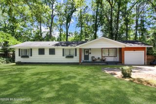 1849 Parkridge Drive, Jackson, MS 39211