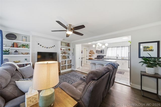 3327 S Marion Avenue, Tulsa, OK 74135