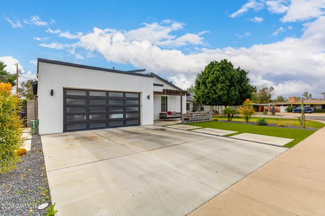 1831 E MONTECITO Avenue, Phoenix, AZ 85016