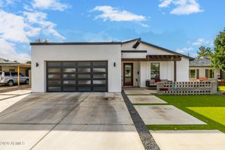 1831 E MONTECITO Avenue, Phoenix, AZ 85016