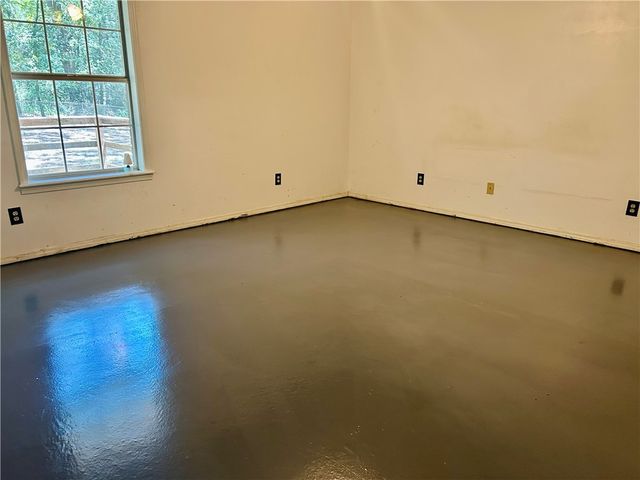 106 S Fox Run Road, Pottsville, AR 72858