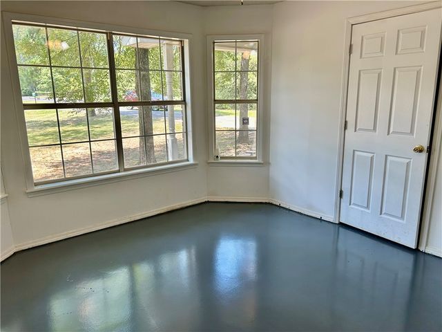 106 S Fox Run Road, Pottsville, AR 72858