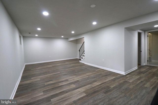 8917 2ND ST, Lanham, MD 20706