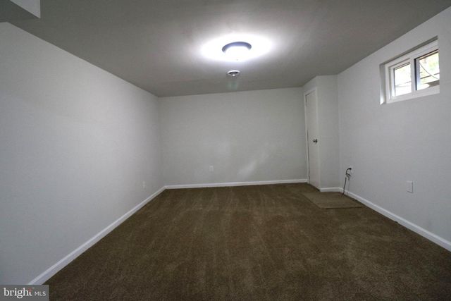 8917 2ND ST, Lanham, MD 20706