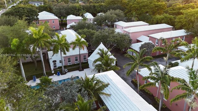 540 Loretto Avenue 19, Coral Gables, FL 33146