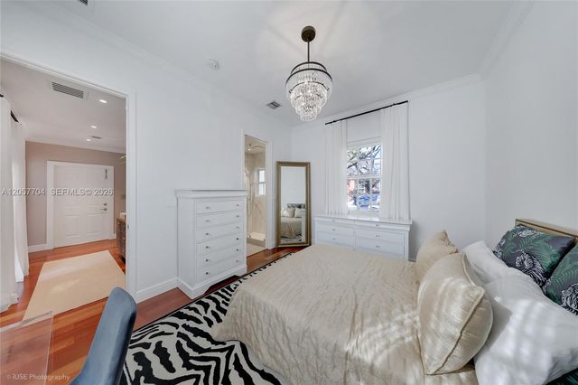 540 Loretto Avenue 19, Coral Gables, FL 33146
