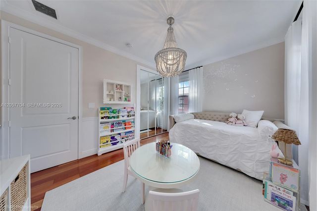 540 Loretto Avenue 19, Coral Gables, FL 33146