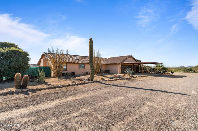 469 LIESEN --, Morristown, AZ 85342