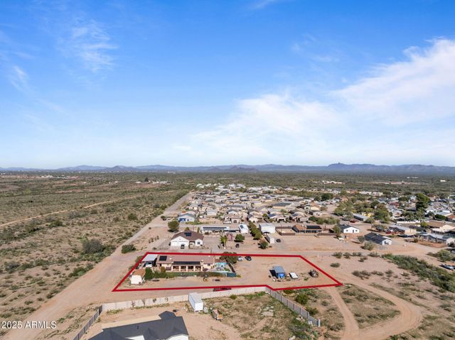 469 LIESEN --, Morristown, AZ 85342