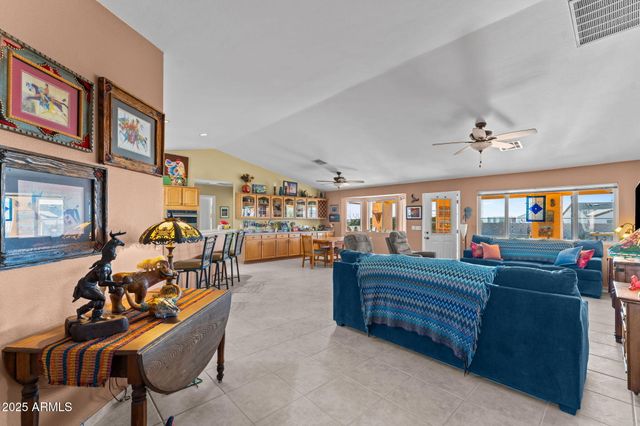 469 LIESEN --, Morristown, AZ 85342