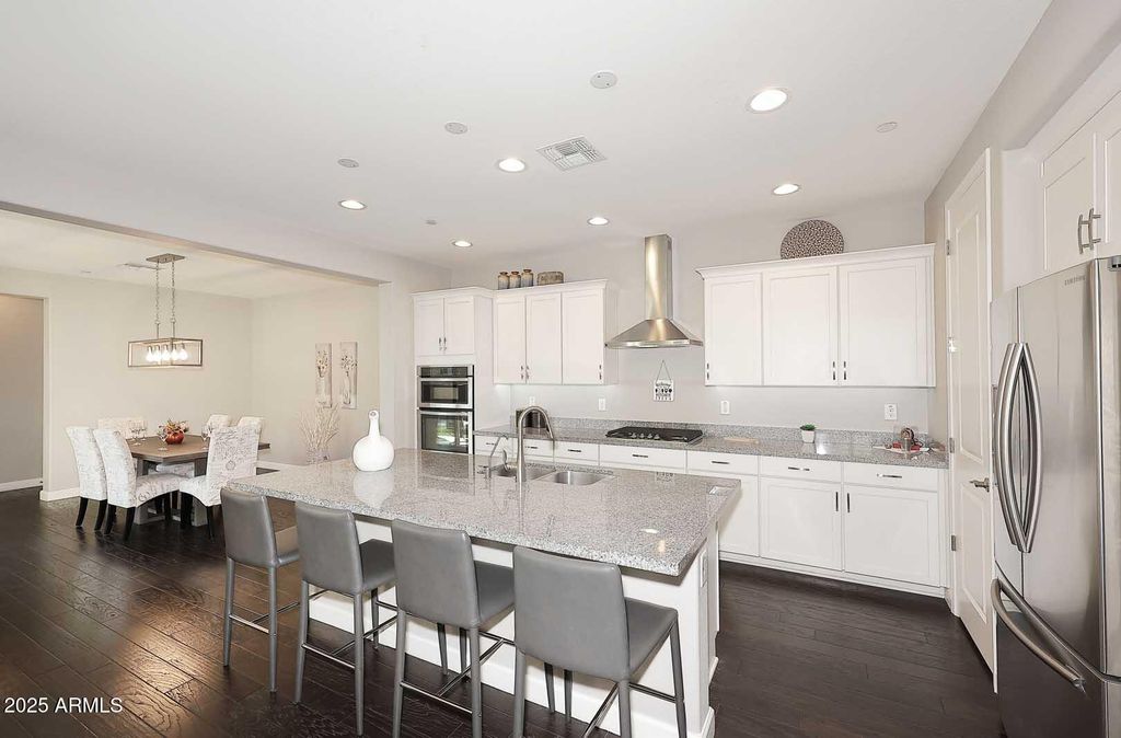 10072 E BELL Road, Scottsdale, AZ 85260