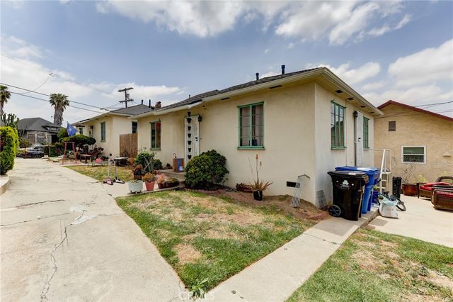 717 E Kensington, Los Angeles, CA 90026
