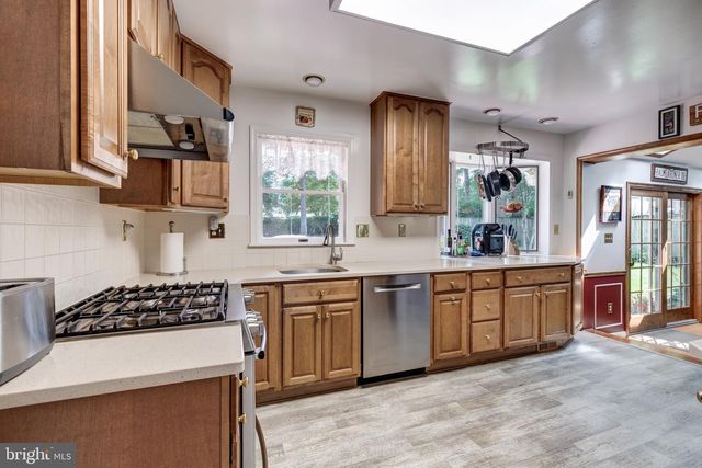 614 TRIXSAM RD, Sykesville, MD 21784