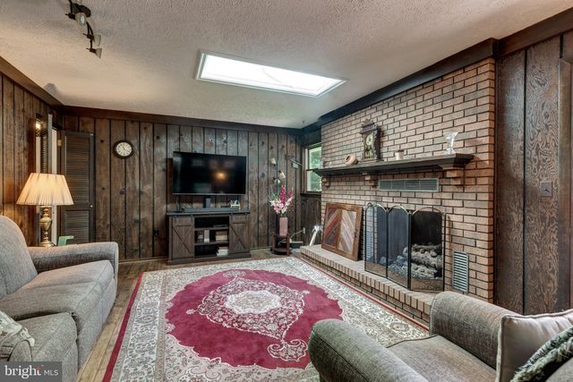 614 TRIXSAM RD, Sykesville, MD 21784