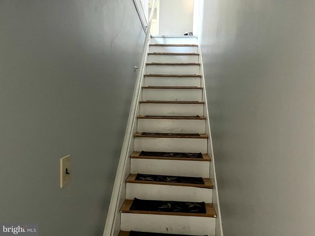 62 WASHINGTON AVE, Williamstown, NJ 08094