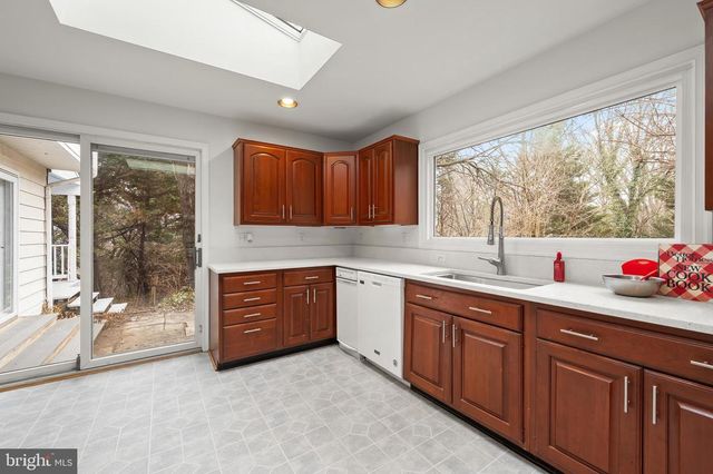 6916 CYNTHIA LN, Derwood, MD 20855