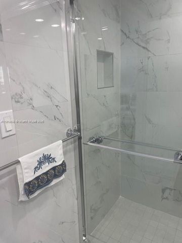 16909 N Bay Rd 805, Sunny Isles Beach, FL 33160