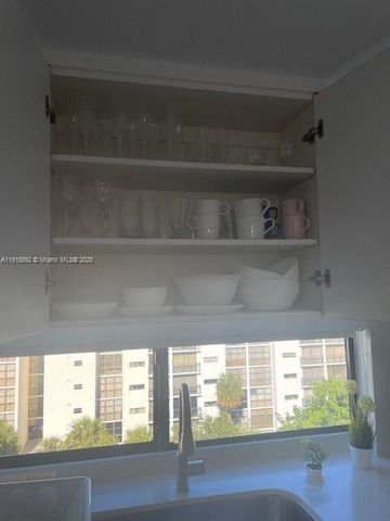 16909 N Bay Rd 805, Sunny Isles Beach, FL 33160