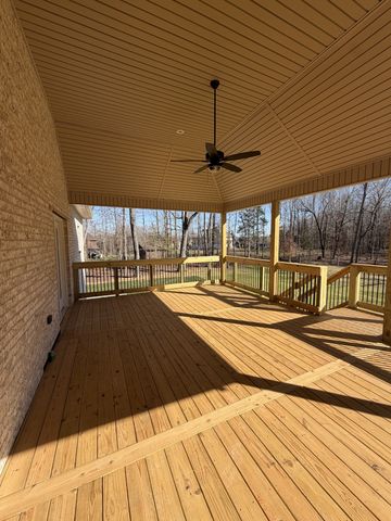 1280 Reda Dr, Clarksville, TN 37042