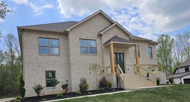 1280 Reda Dr, Clarksville, TN 37042
