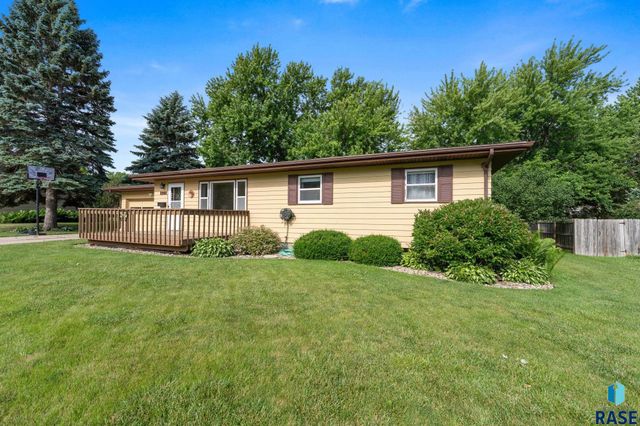 1301 S Joliet Ave Avenue, Sioux Falls, SD 57110