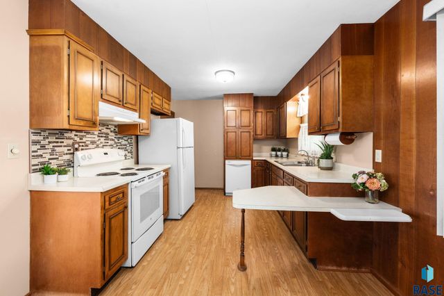 1301 S Joliet Ave Avenue, Sioux Falls, SD 57110