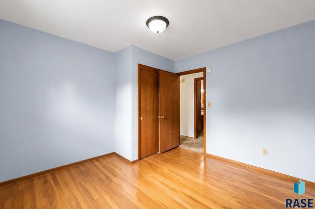 1301 S Joliet Ave Avenue, Sioux Falls, SD 57110